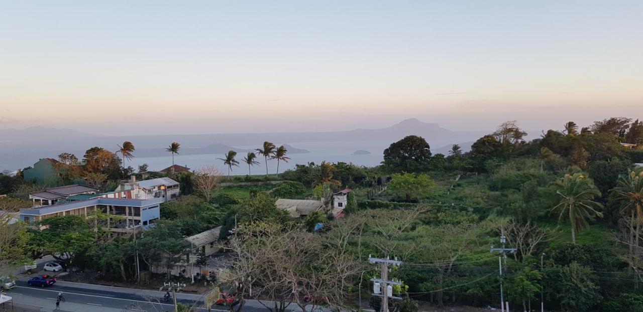 One Tagaytay Place Private Residences 따가이따이 외부 사진