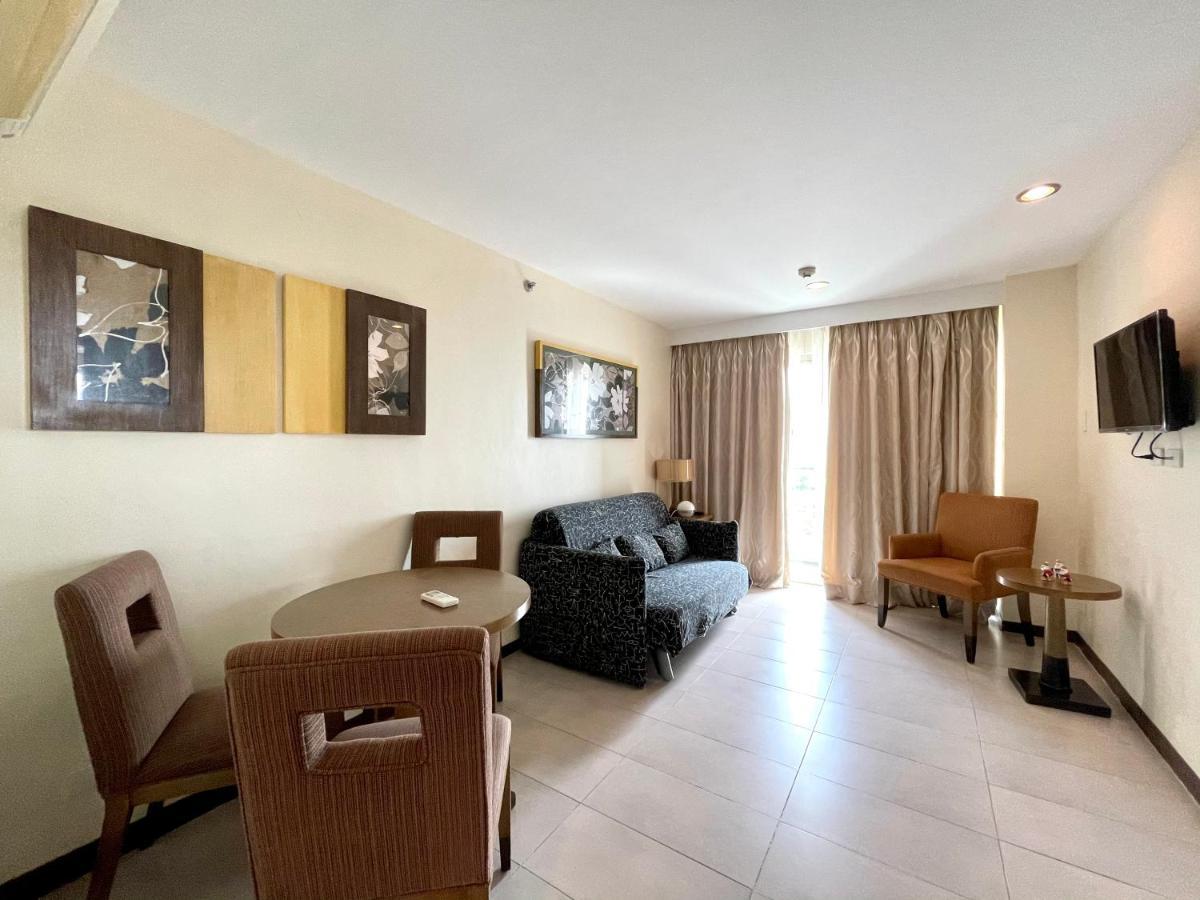 One Tagaytay Place Private Residences 따가이따이 외부 사진