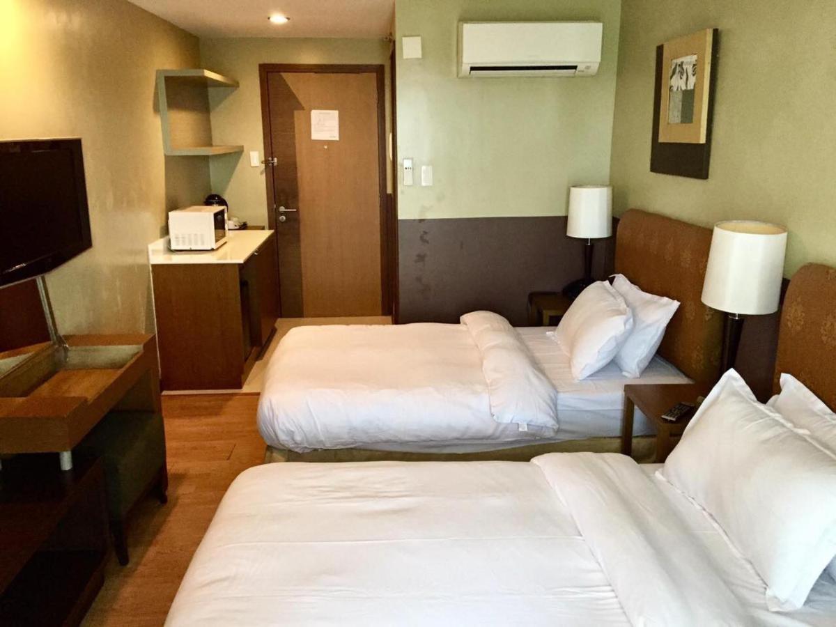 One Tagaytay Place Private Residences 따가이따이 외부 사진