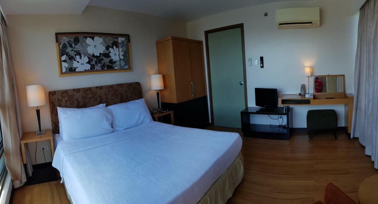 One Tagaytay Place Private Residences 따가이따이 외부 사진
